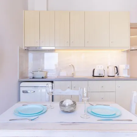 Apart-hotel Rodavgi 3*