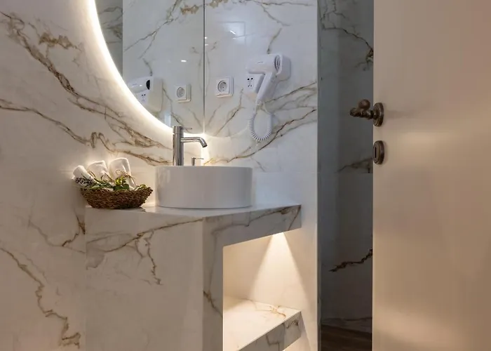 Rodavgi Apart-hotel Ándros