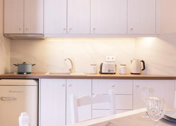 Apart-hotel Rodavgi 3*