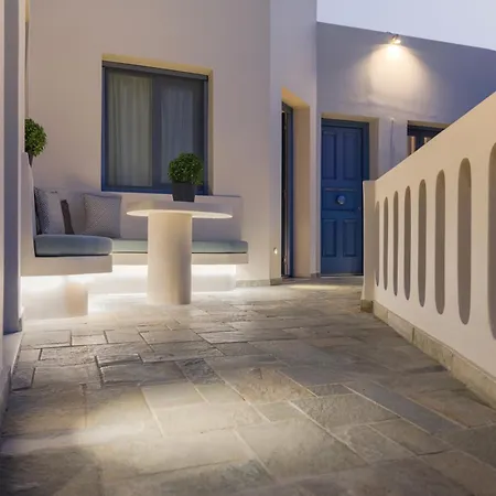Rodavgi 3* Andros Town