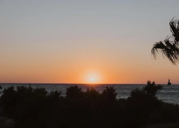 Rodavgi Lägenhetshotell Ándros